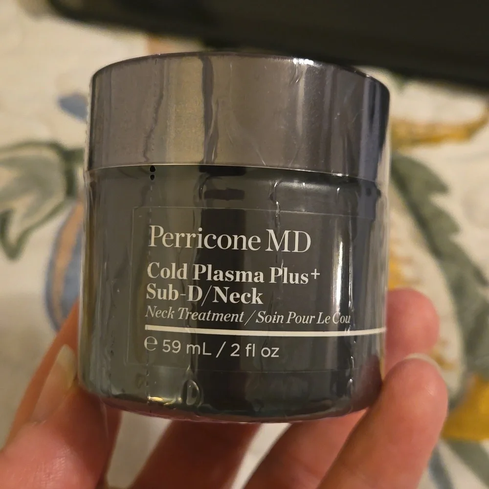 Perricone md - Picture 1 of 2
